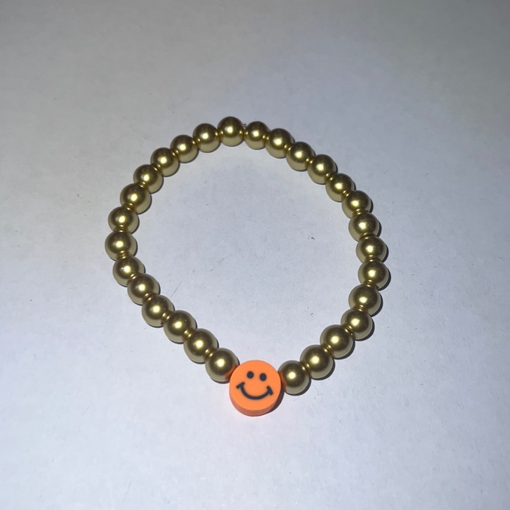 SMILEY FACE BRACELET